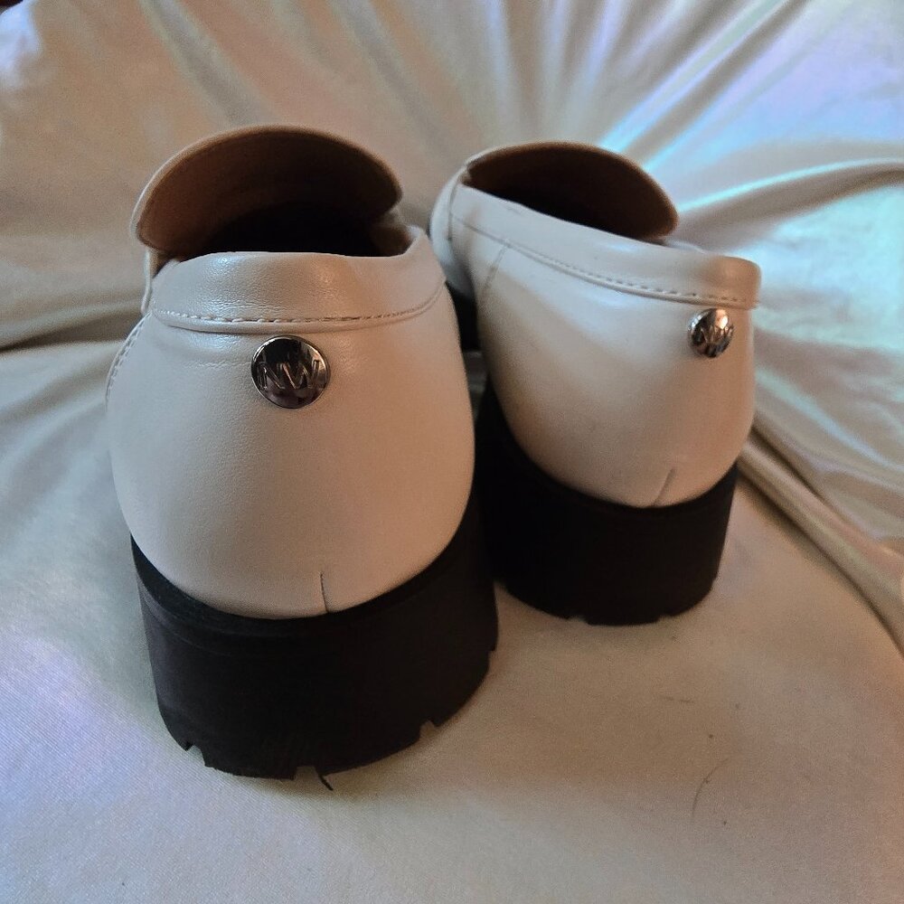 Nine West White Loafers with Black Soles 90s Slip On Dress Shoes 11 US Shoe EUC - Picture 11 of 16